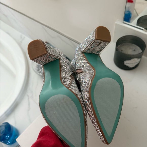 Betsy Johnson booties - Picture 3 of 4